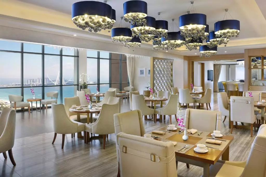 Al Habtoor Grand Resort Autograph Collection